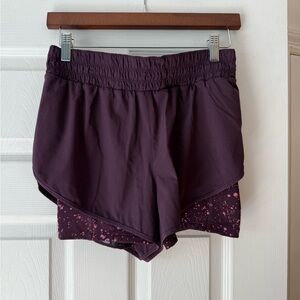 Women's Athleta Purple Athletic Shorts Size Small
